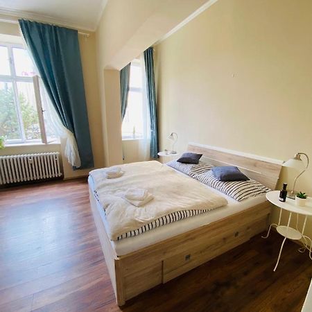 Apartman Diana Apartment Karlovy Vary Bagian luar foto